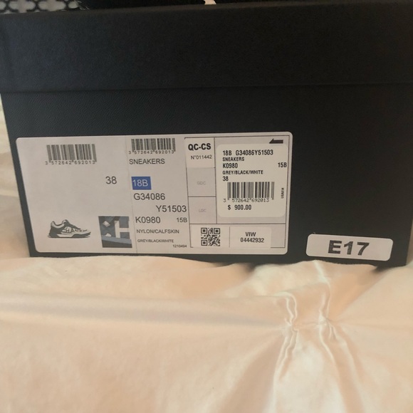 Chanel Black Sneakers “No Box” - Picture 5 of 8